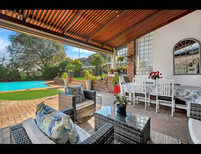 4 BEDROOM HOUSE FOR SALE IN LINDEN